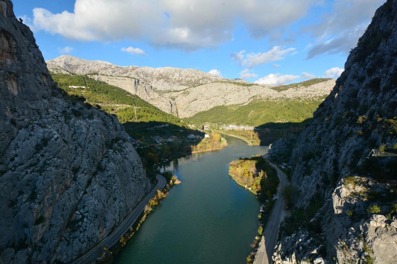 Apartment Mlija Omiš Dış mekan fotoğraf